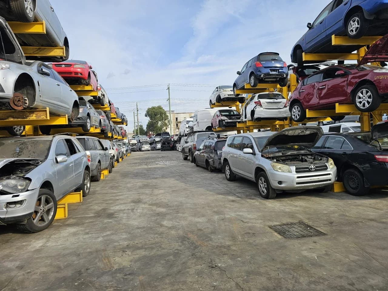 Top Cash for Used Cars in St Kilda: Sell Your Junk or Damaged Car Today